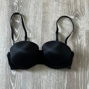 PINK strapless bra in black